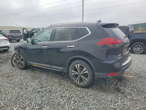 5N1AT2MT4JC812151 2018 NISSAN ROGUE - Image 2