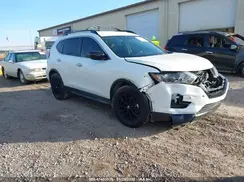 5N1AT2MT4JC817320 2018 NISSAN ROGUE