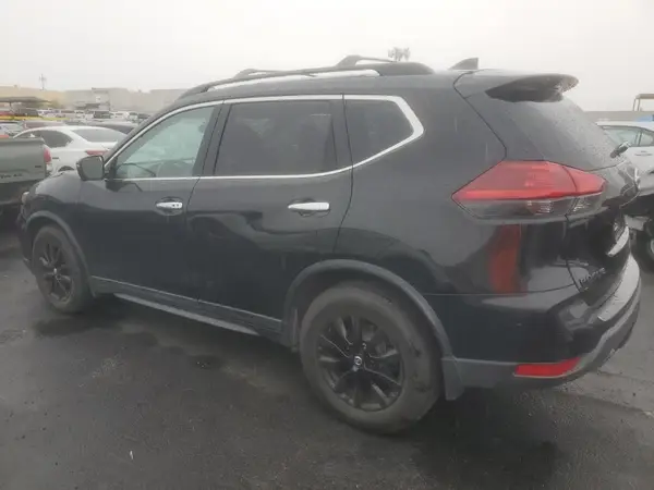 5N1AT2MT4JC826938 2018 NISSAN ROGUE - Image 2