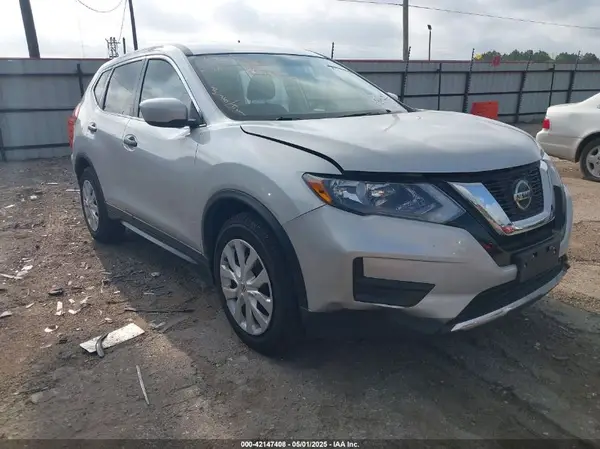 5N1AT2MT4JC830407 2018 NISSAN ROGUE - Image 1