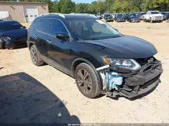 5N1AT2MT4JC832044 2018 NISSAN ROGUE
