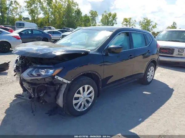 5N1AT2MT4JC838930 2018 NISSAN ROGUE - Image 2