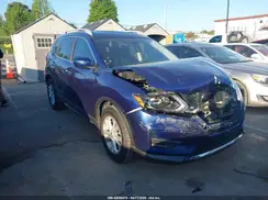 5N1AT2MT4JC841701 2018 NISSAN ROGUE