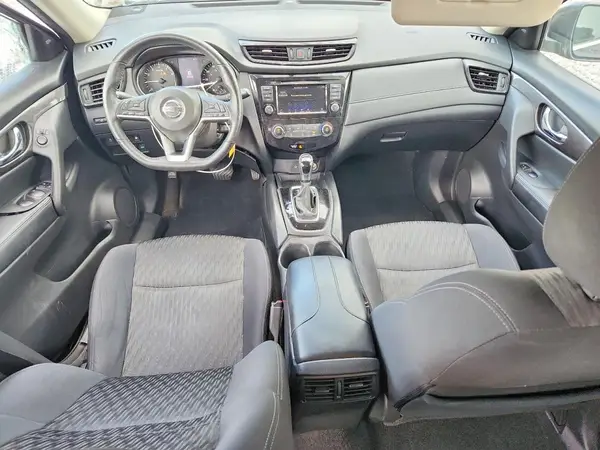 5N1AT2MT4JC852262 2018 NISSAN ROGUE - Image 8