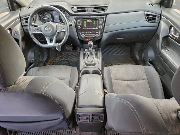 5N1AT2MT4JC852312 2018 NISSAN ROGUE - Image 8