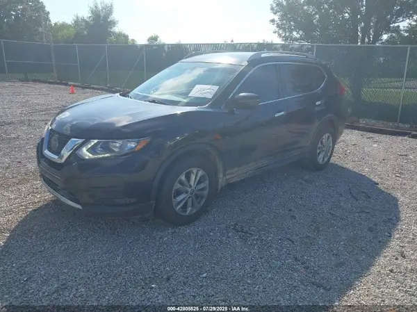 5N1AT2MT4JC852438 2018 NISSAN ROGUE - Image 2
