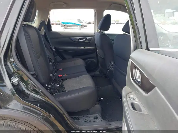 5N1AT2MT4KC702783 2019 NISSAN ROGUE - Image 8