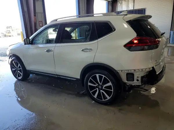 5N1AT2MT4KC704212 2019 NISSAN ROGUE - Image 2