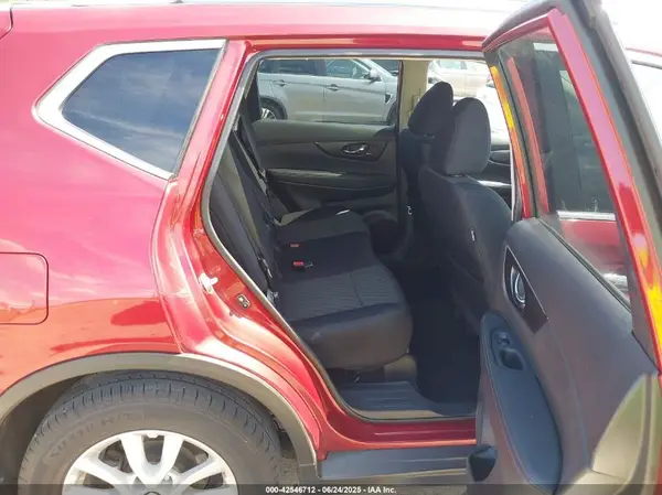 5N1AT2MT4KC721446 2019 NISSAN ROGUE - Image 8