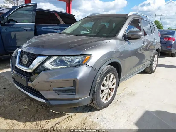 5N1AT2MT4KC728381 2019 NISSAN ROGUE - Image 2