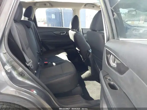 5N1AT2MT4KC728381 2019 NISSAN ROGUE - Image 8
