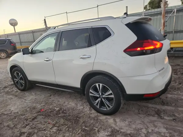 5N1AT2MT4KC732771 2019 NISSAN ROGUE - Image 2