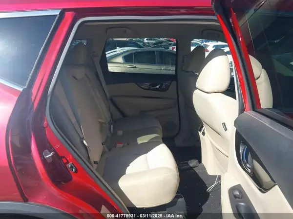 5N1AT2MT4KC767083 2019 NISSAN ROGUE - Image 8