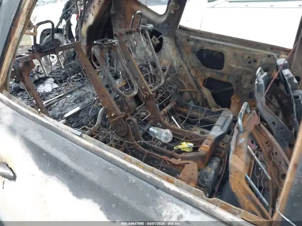 5N1AT2MT4KC776429 2019 NISSAN ROGUE - Image 8