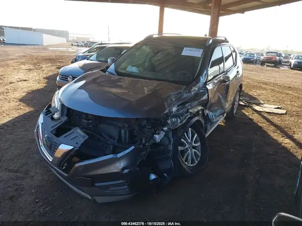 5N1AT2MT4KC809767 2019 NISSAN ROGUE - Image 2
