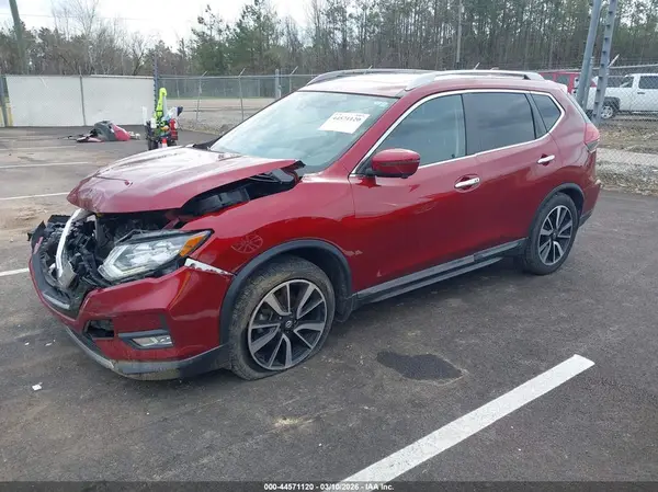 5N1AT2MT4KC815939 2019 NISSAN ROGUE - Image 2