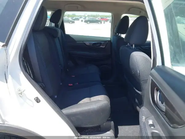 5N1AT2MT4KC821840 2019 NISSAN ROGUE - Image 8