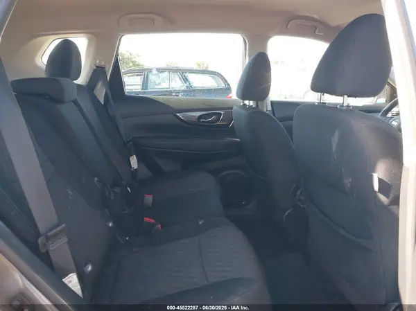 5N1AT2MT4KC823314 2019 NISSAN ROGUE - Image 8
