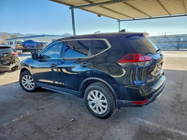 5N1AT2MT4KC832675 2019 NISSAN ROGUE - Image 2