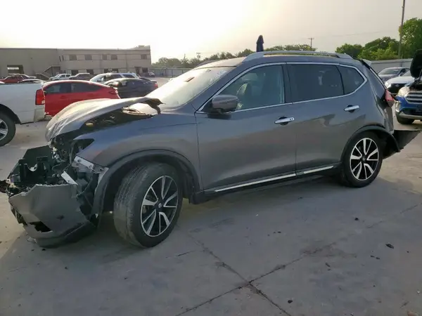 5N1AT2MT4KC833907 2019 NISSAN ROGUE - Image 1