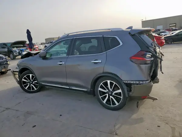 5N1AT2MT4KC833907 2019 NISSAN ROGUE - Image 2