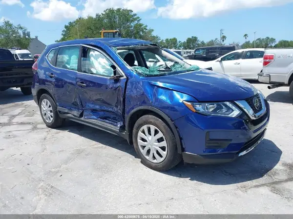 5N1AT2MT4KC834992 2019 NISSAN ROGUE - Image 1