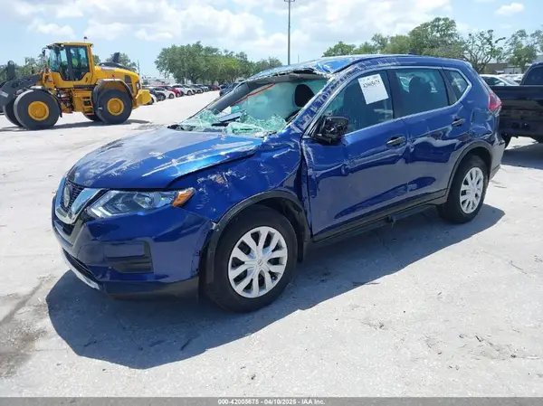5N1AT2MT4KC834992 2019 NISSAN ROGUE - Image 2