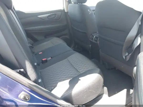 5N1AT2MT4KC834992 2019 NISSAN ROGUE - Image 8