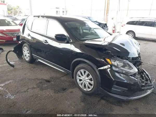 5N1AT2MT4KC839643 2019 NISSAN ROGUE - Image 1