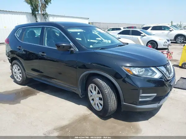 5N1AT2MT4KC839870 2019 NISSAN ROGUE - Image 1