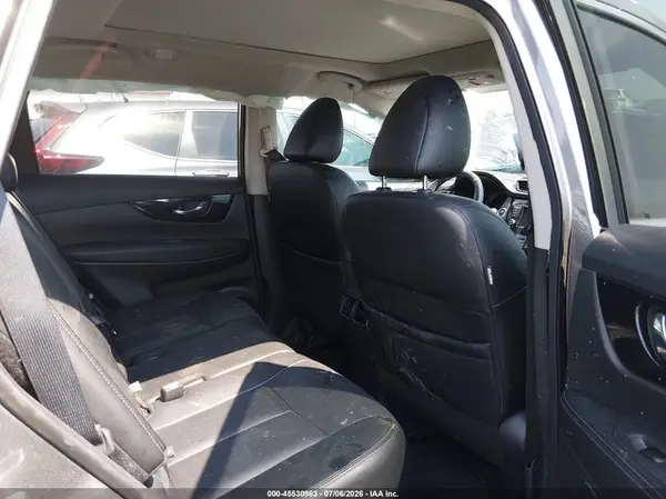 5N1AT2MT4KC840808 2019 NISSAN ROGUE - Image 8
