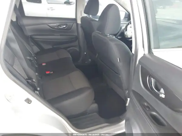 5N1AT2MT4KC843367 2019 NISSAN ROGUE - Image 8
