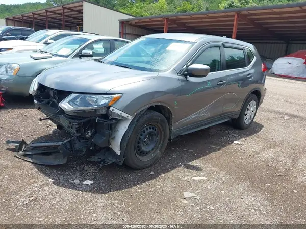 5N1AT2MT4LC717060 2020 NISSAN ROGUE - Image 2