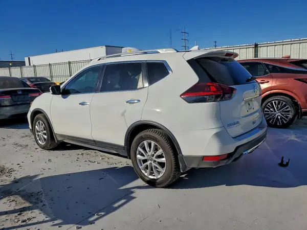 5N1AT2MT4LC725059 2020 NISSAN ROGUE - Image 2