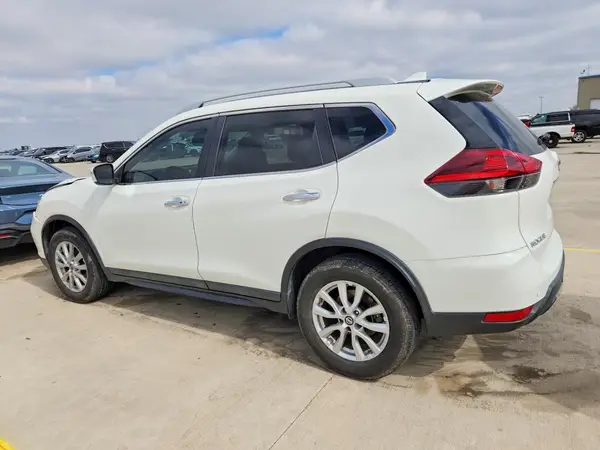 5N1AT2MT4LC741178 2020 NISSAN ROGUE - Image 2