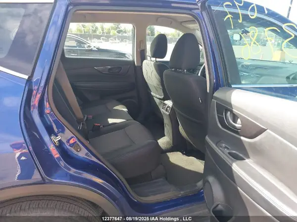 5N1AT2MT4LC743786 2020 NISSAN ROGUE - Image 8