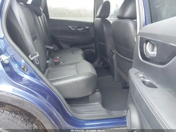 5N1AT2MT4LC783706 2020 NISSAN ROGUE - Image 8