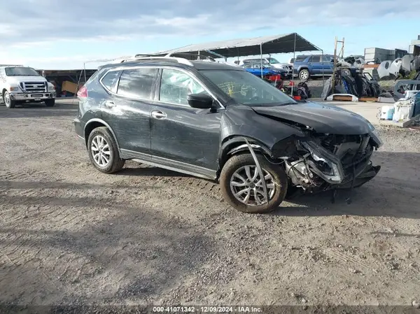 5N1AT2MT4LC798044 2020 NISSAN ROGUE - Image 1