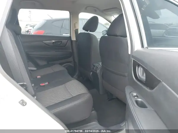 5N1AT2MT4LC809740 2020 NISSAN ROGUE - Image 8