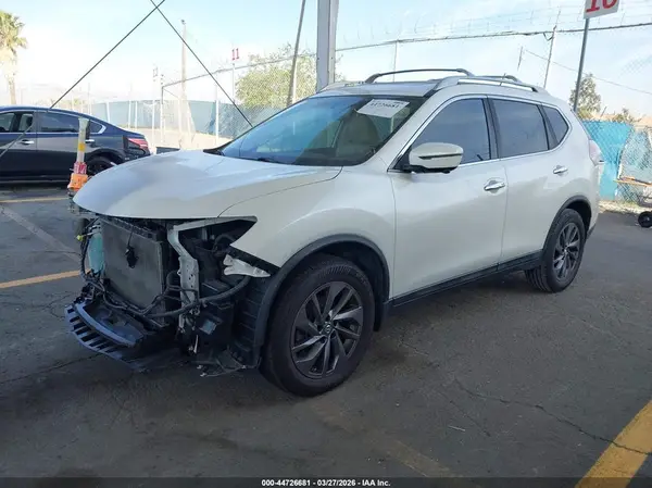 5N1AT2MT5GC762420 2016 NISSAN ROGUE - Image 2