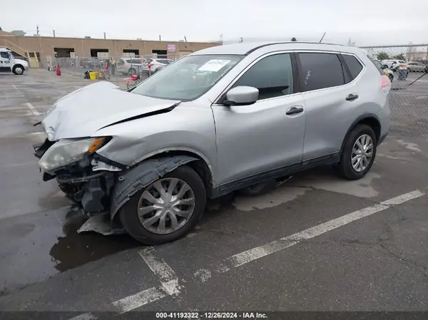 5N1AT2MT5GC766919 2016 NISSAN ROGUE - Image 2