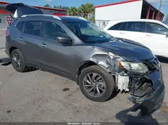 5N1AT2MT5GC774793 2016 NISSAN ROGUE