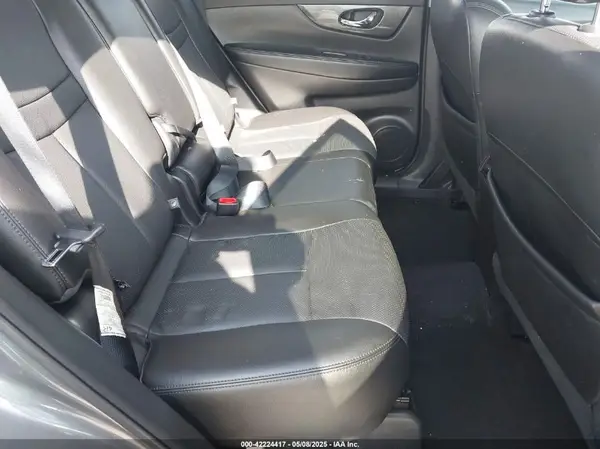 5N1AT2MT5GC774793 2016 NISSAN ROGUE - Image 8
