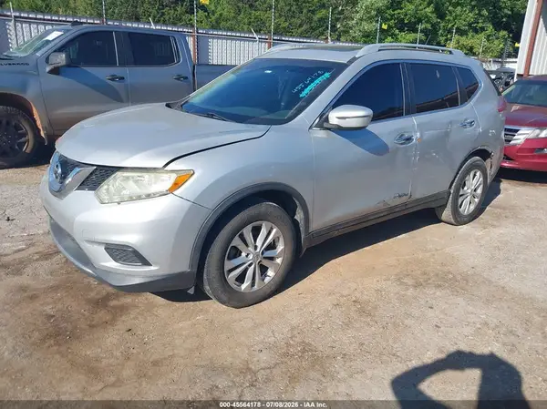 5N1AT2MT5GC809302 2016 NISSAN ROGUE - Image 2