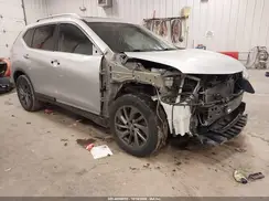 5N1AT2MT5GC828335 2016 NISSAN ROGUE