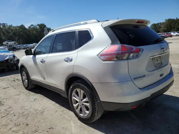 5N1AT2MT5GC873324 2016 NISSAN ROGUE - Image 2