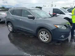 5N1AT2MT5GC883321 2016 NISSAN ROGUE