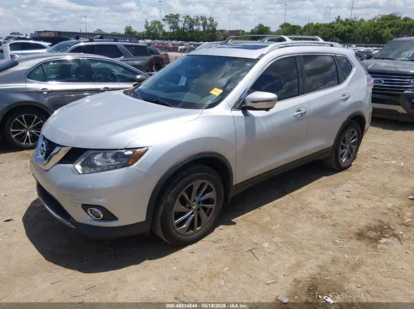 5N1AT2MT5GC884064 2016 NISSAN ROGUE - Image 2
