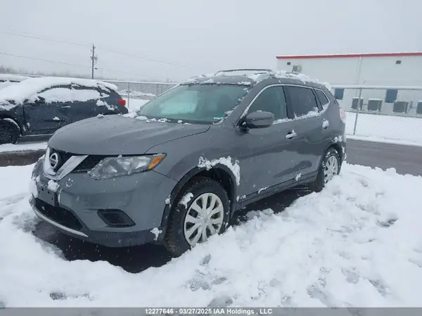 5N1AT2MT5GC886803 2016 NISSAN ROGUE - Image 2