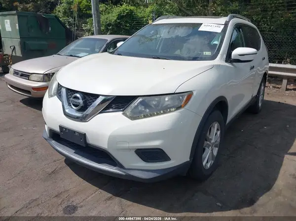 5N1AT2MT5GC889197 2016 NISSAN ROGUE - Image 2